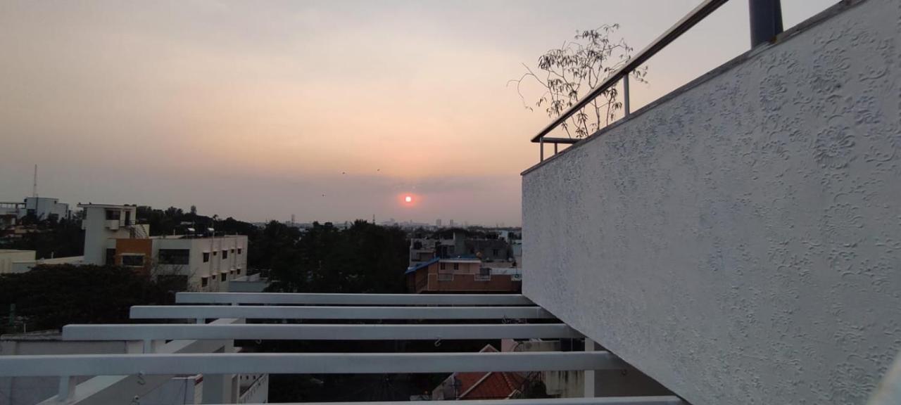 Rvr Abode -Private Rooms บังกาลอร์ ภายนอก รูปภาพ