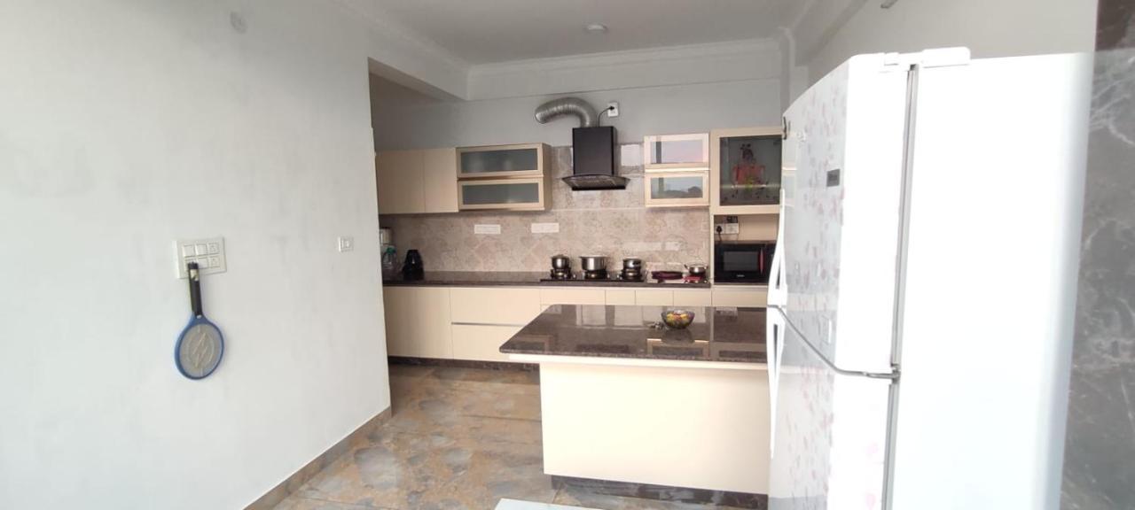 Rvr Abode -Private Rooms บังกาลอร์ ภายนอก รูปภาพ
