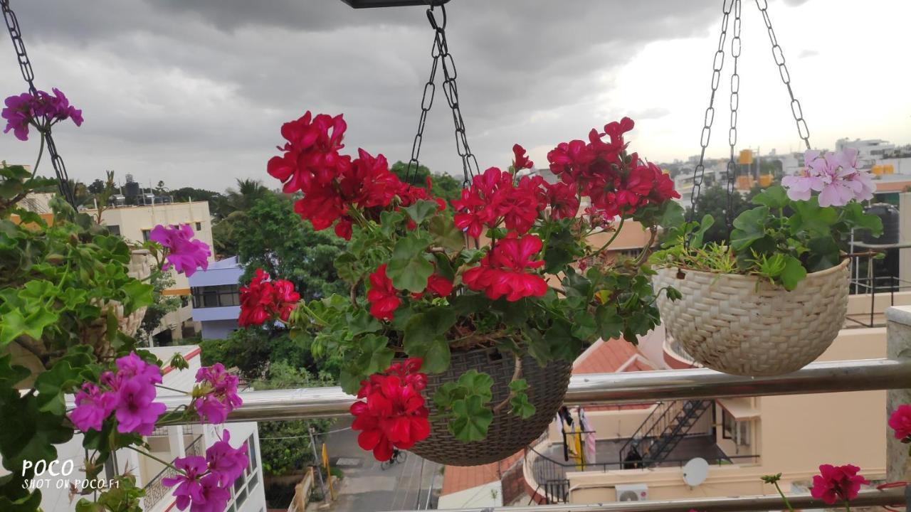 Rvr Abode -Private Rooms บังกาลอร์ ภายนอก รูปภาพ