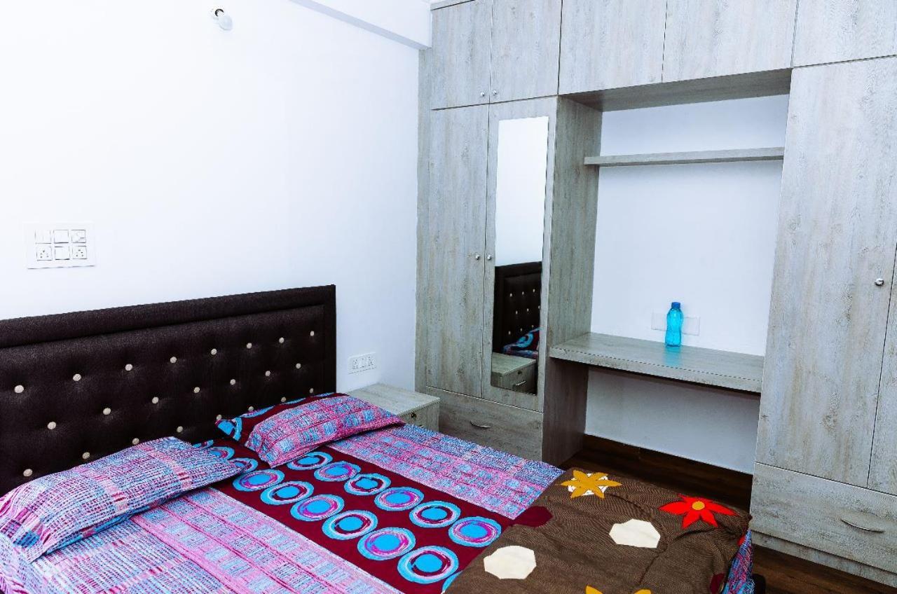 Rvr Abode -Private Rooms บังกาลอร์ ภายนอก รูปภาพ