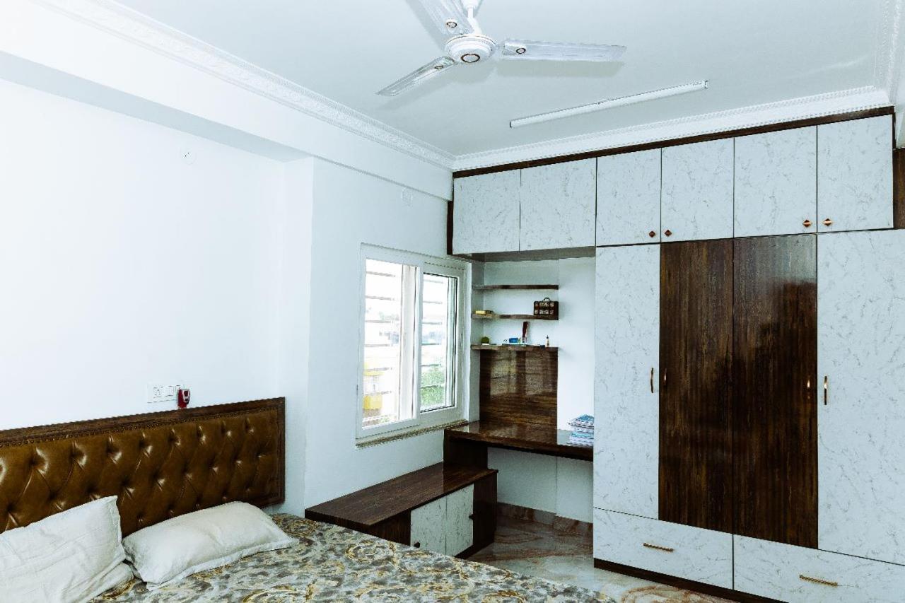 Rvr Abode -Private Rooms บังกาลอร์ ภายนอก รูปภาพ